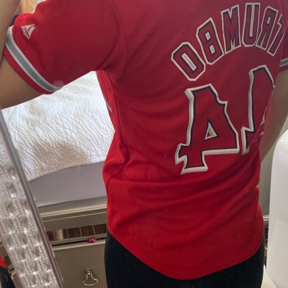 Angels - Picture 4 of 6